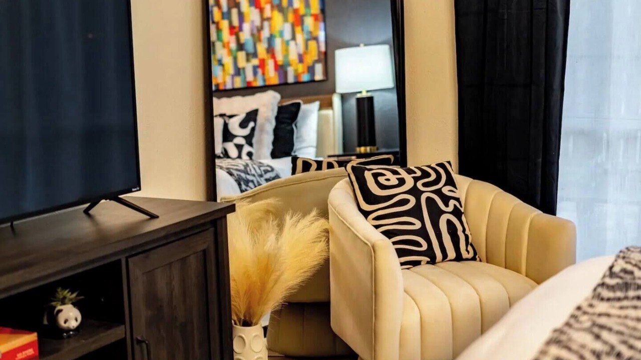 Photo of Bedroom in Garland