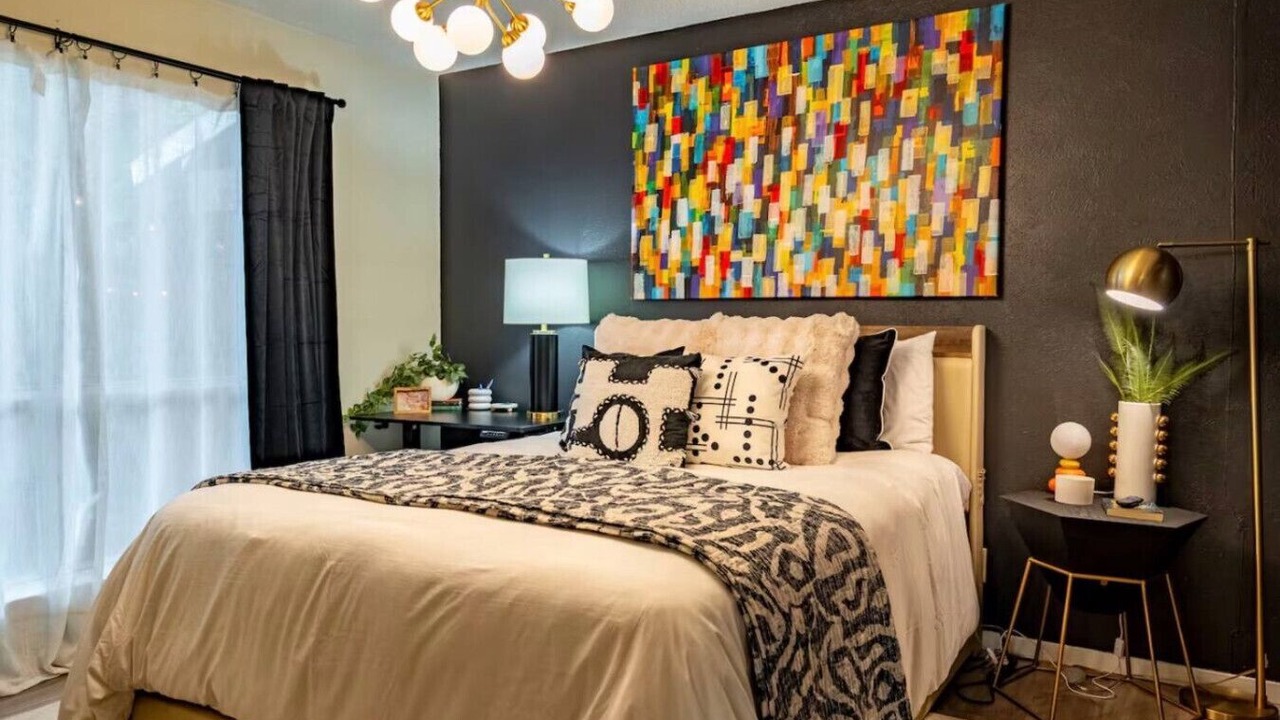 Photo of Bedroom in Garland