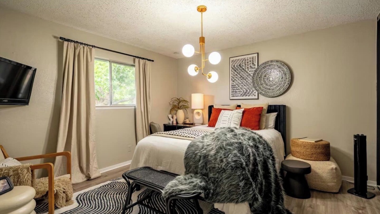 Photo of Bedroom in Garland