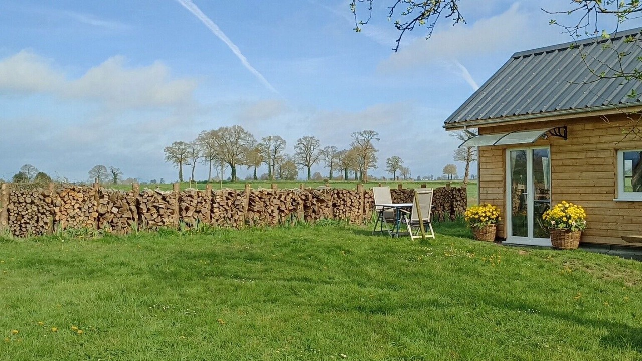 Photo of Outdoor in Savigny-le-Vieux