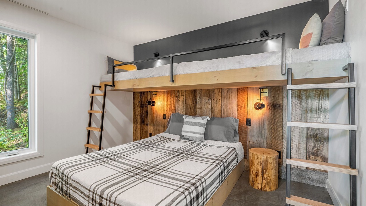 Photo of Bedroom in Mauricie