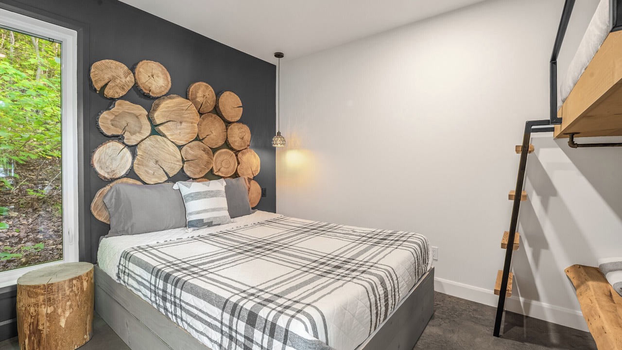 Photo of Bedroom in Mauricie