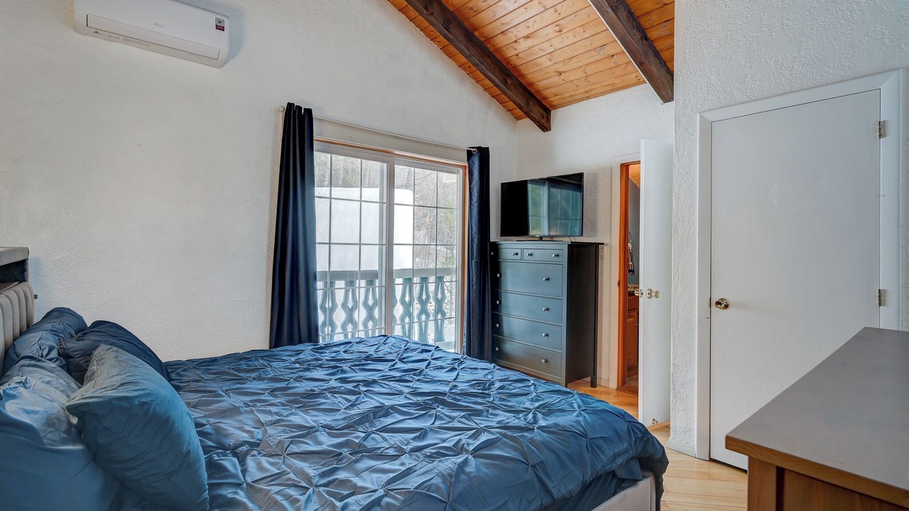 Photo of Bedroom in Jackson