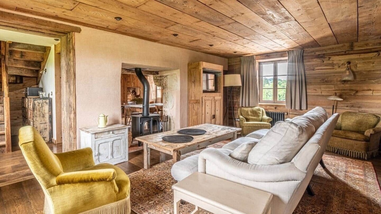 Photo of Livingroom in Colombier-en-Brionnais