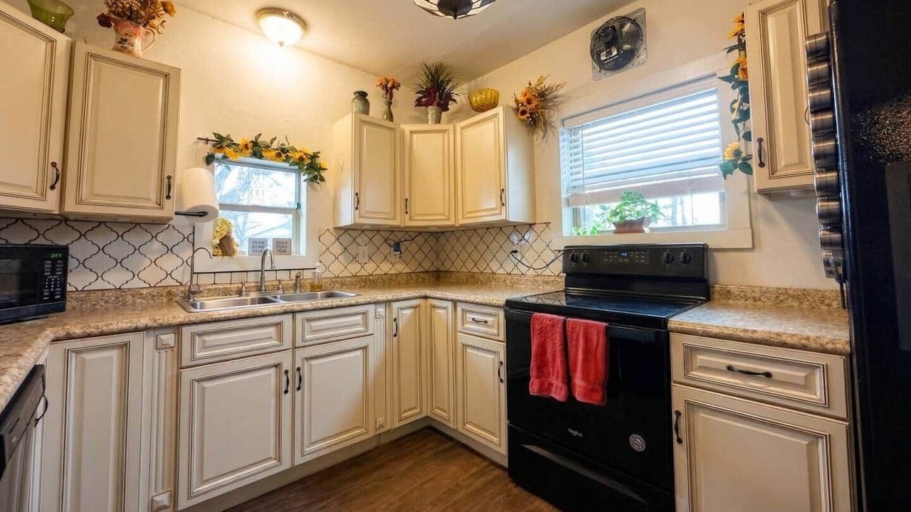 Photo of Kitchen in Granger