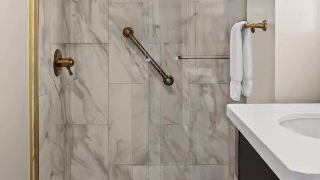 Photo of Bathroom in Fillmore District