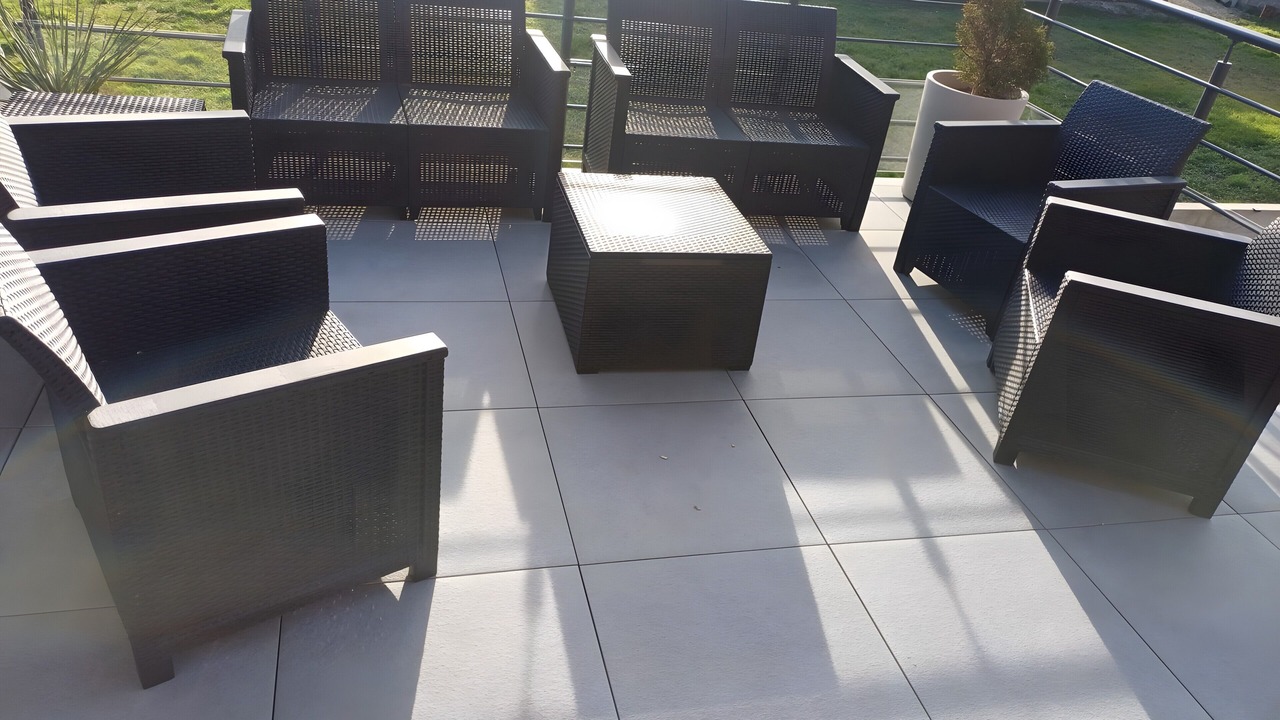 Photo of Patio Balcony in Sand