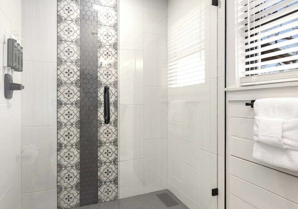Photo of Bathroom in Sylvan Shores