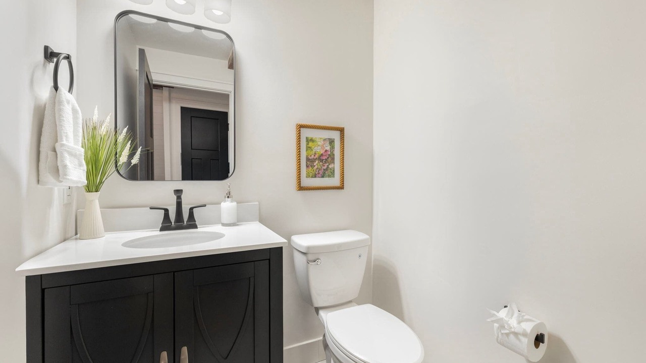 Photo of Bathroom in Sylvan Shores