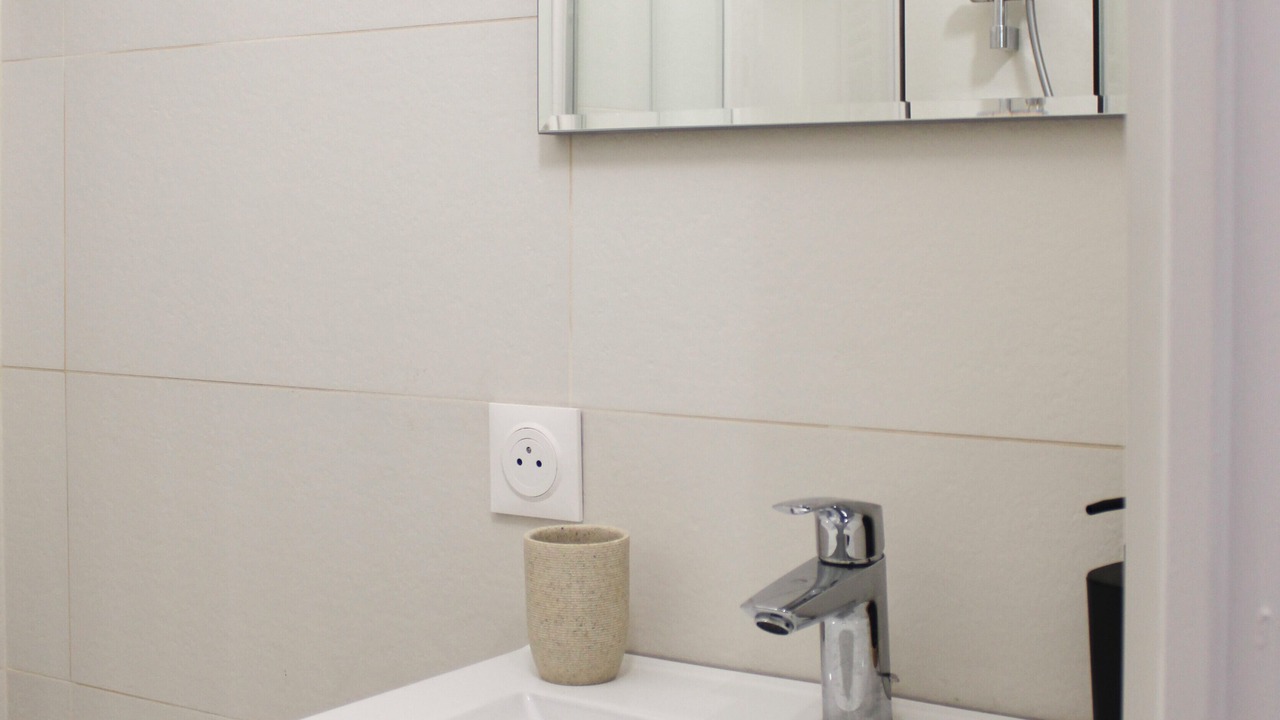 Photo of Bathroom in Clichy