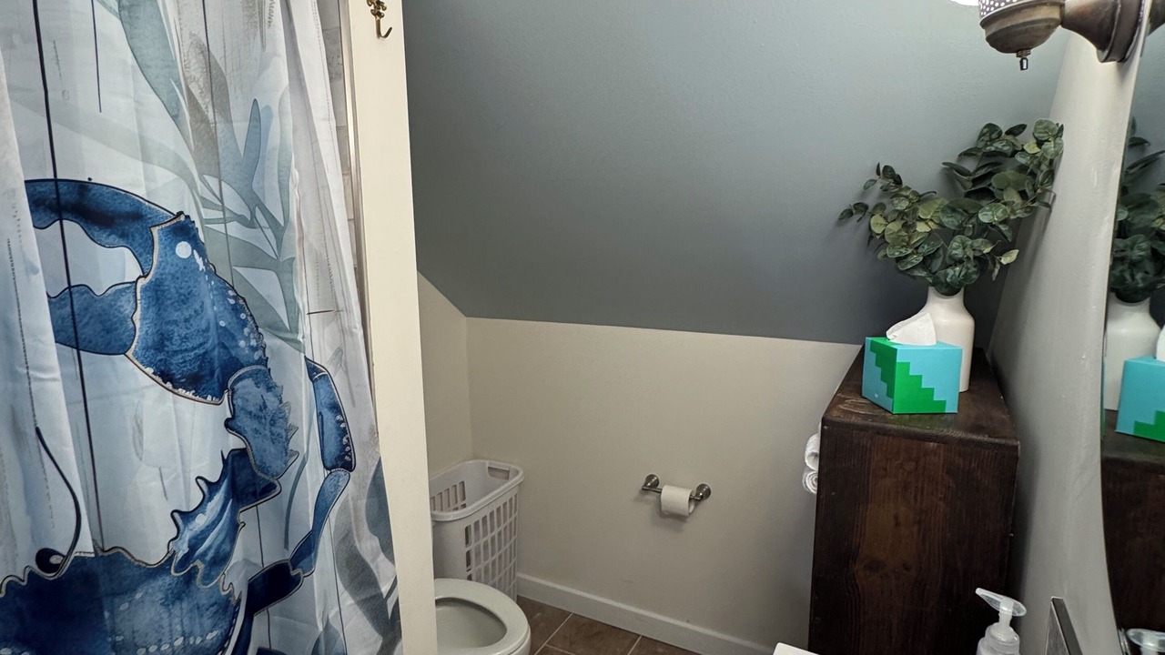 Photo of Bathroom in Frenchtown-Rumbly
