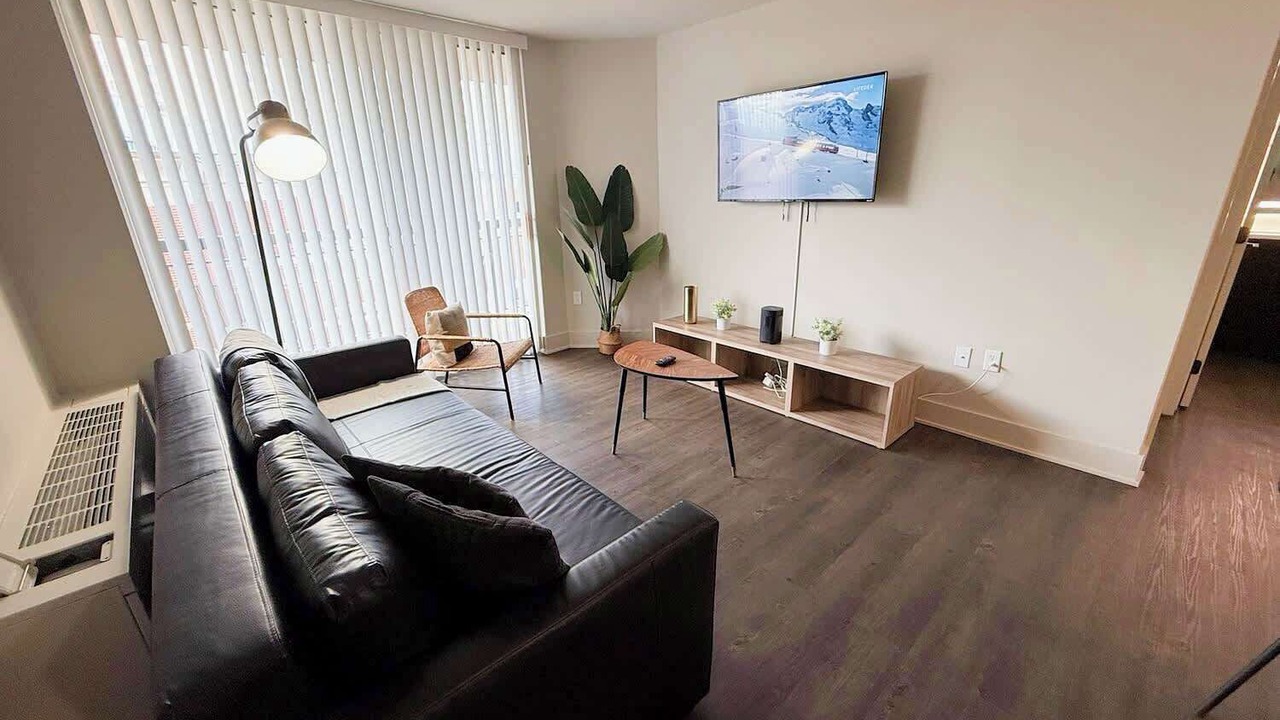 Photo of Livingroom in Pentagon City