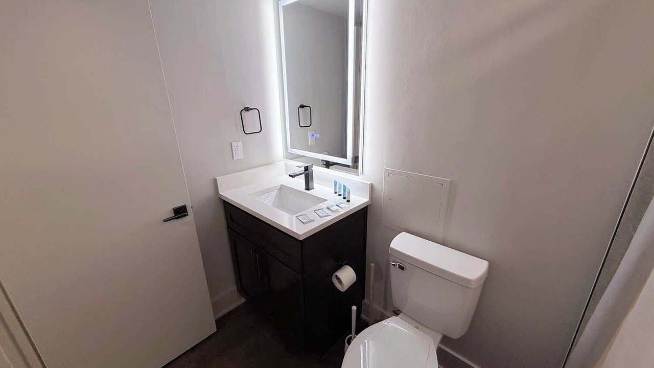 Photo of Bathroom in Pentagon City