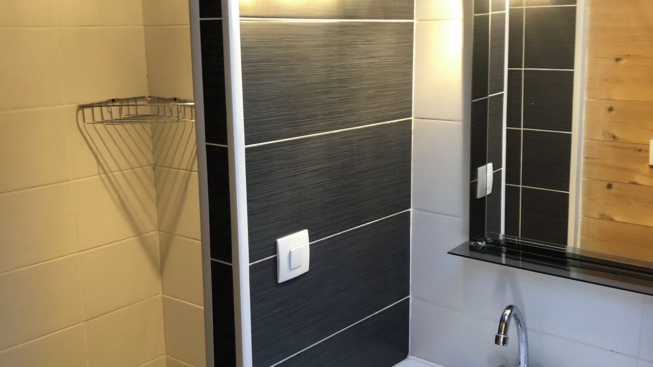 Photo of Bathroom in Villejuif