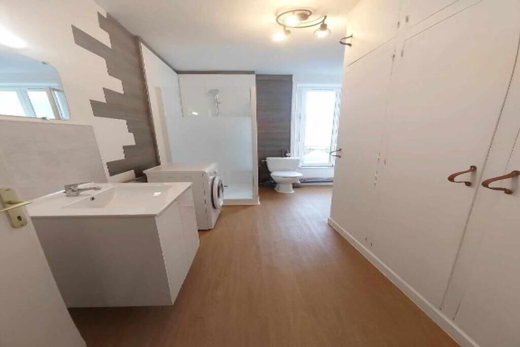 Photo of Bathroom in Arromanches-les-Bains
