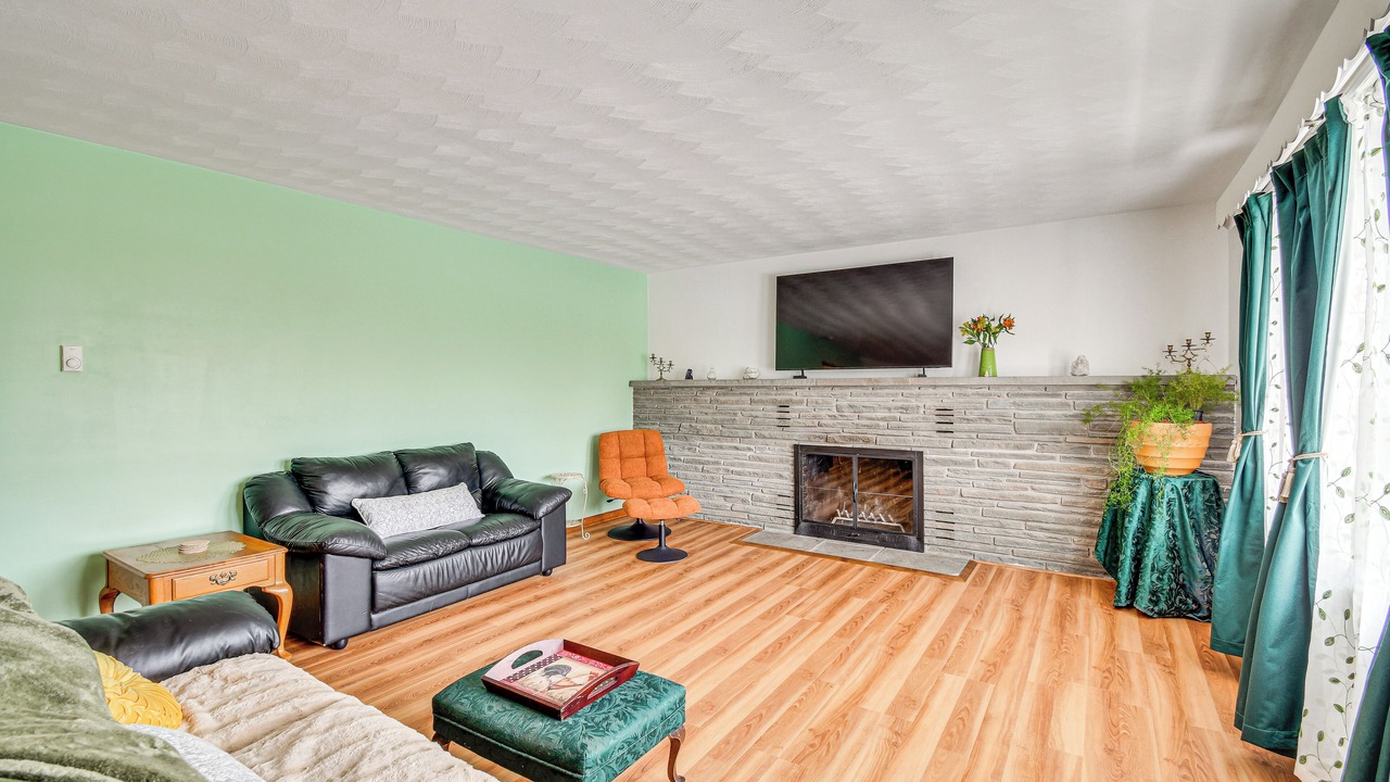 Photo of Livingroom in Byron