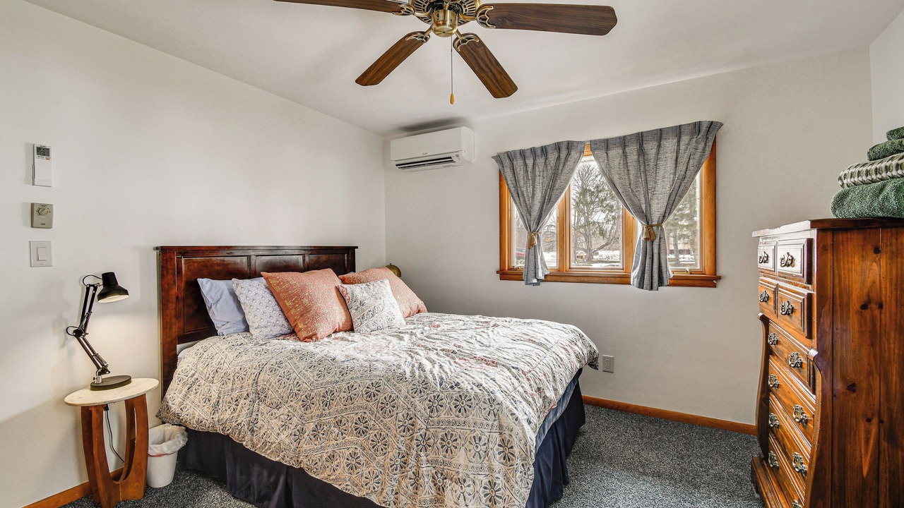 Photo of Bedroom in Byron