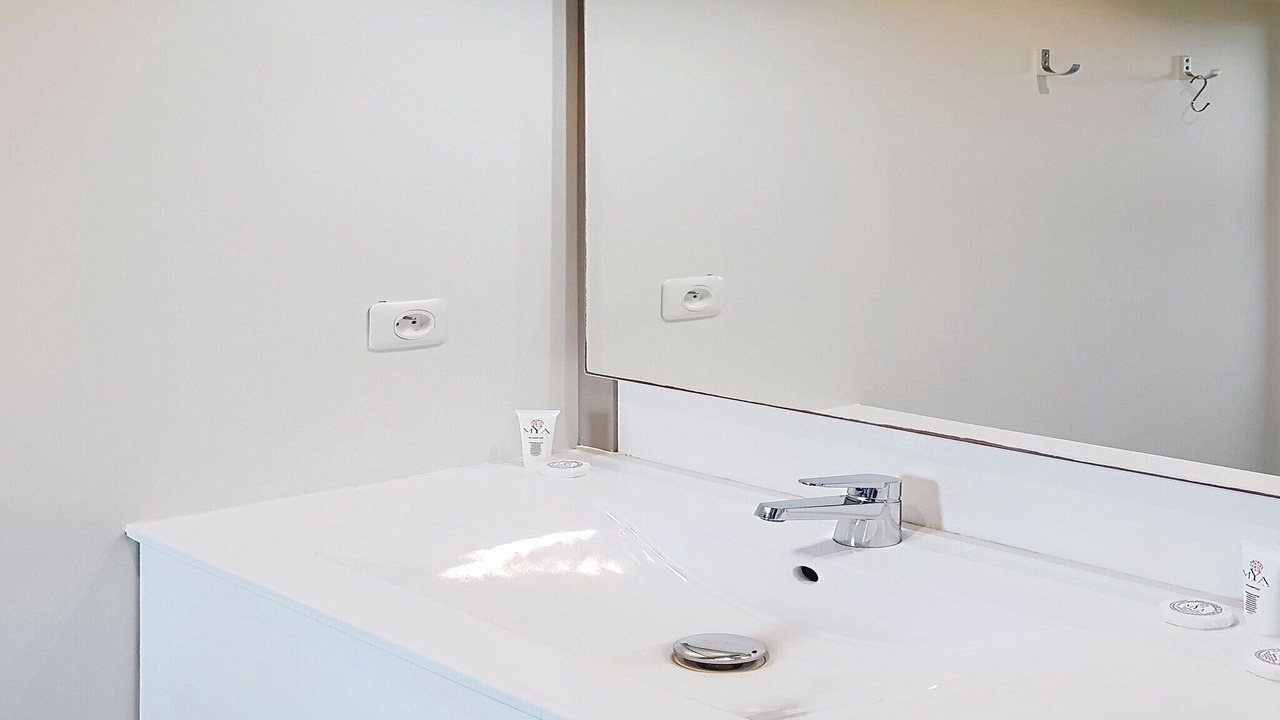 Photo of Bathroom in Malansac