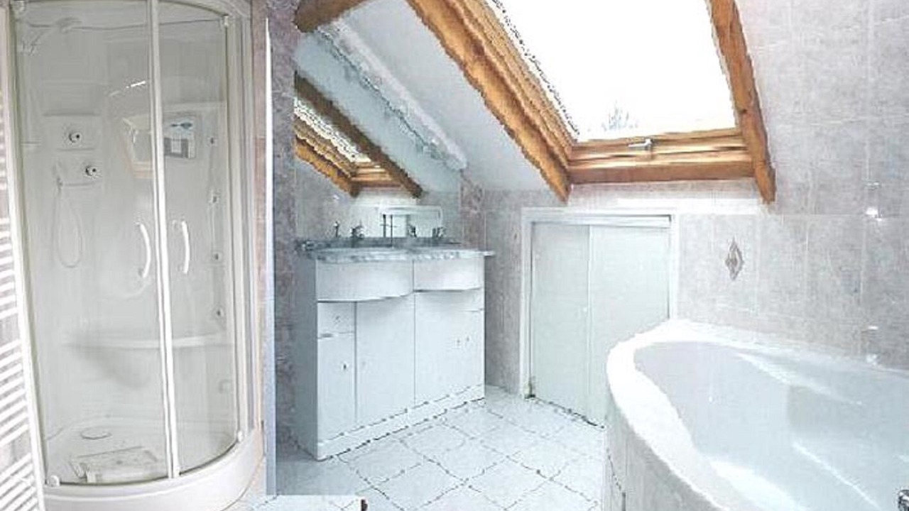 Photo of Bathroom in Etretat