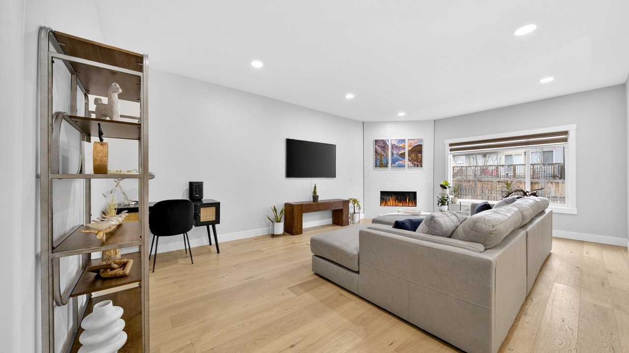 Photo of Livingroom in Panorama Hills