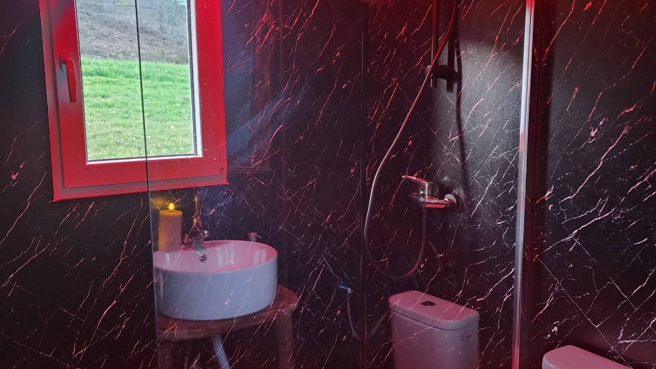 Photo of Bathroom in Le Thillot