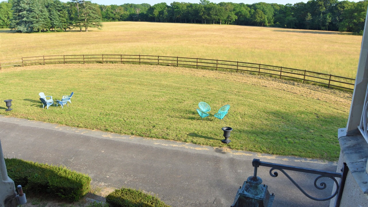 Photo of Outdoor in Casson
