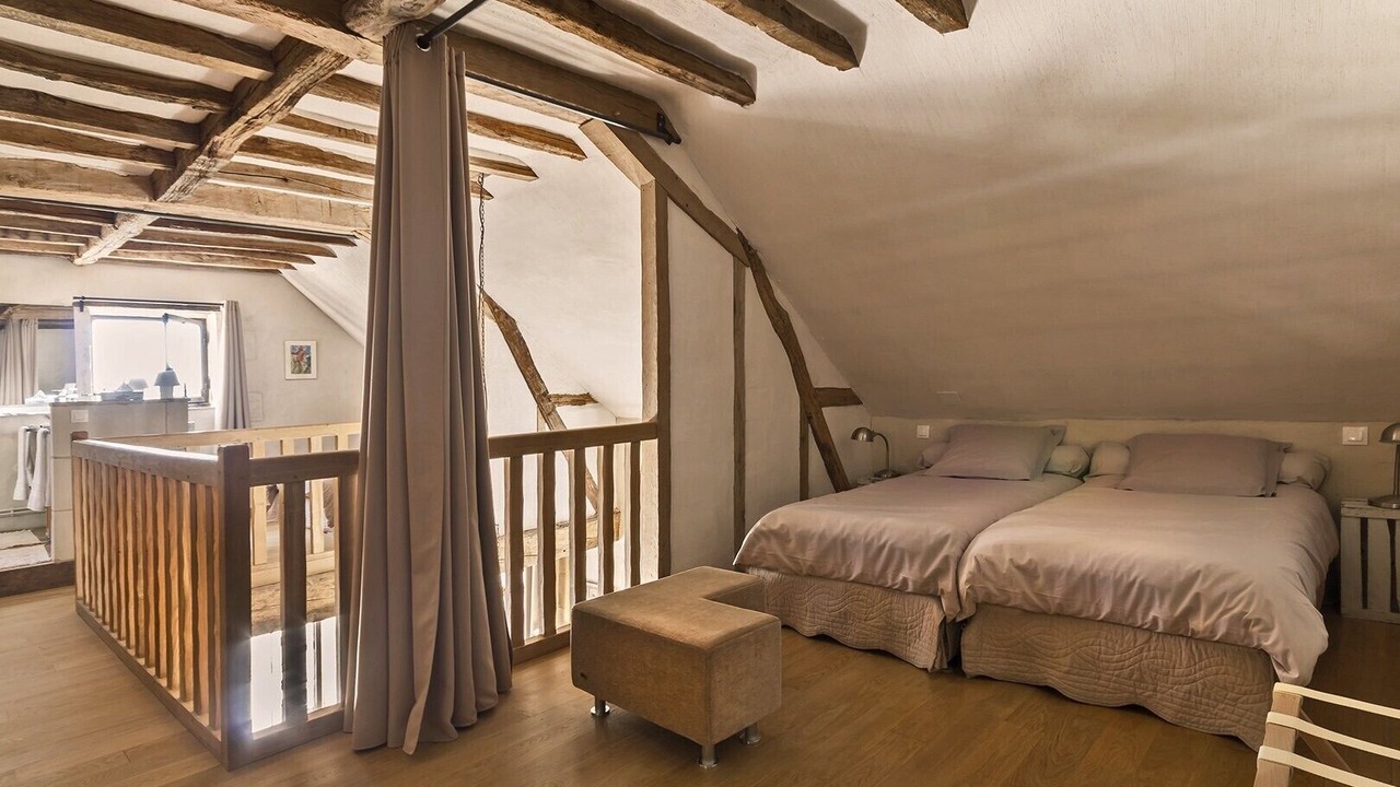 Photo of Bedroom in Cravant-les-Coteaux