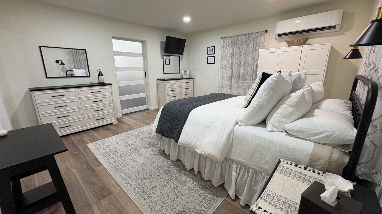 Photo of Bedroom in Parsons