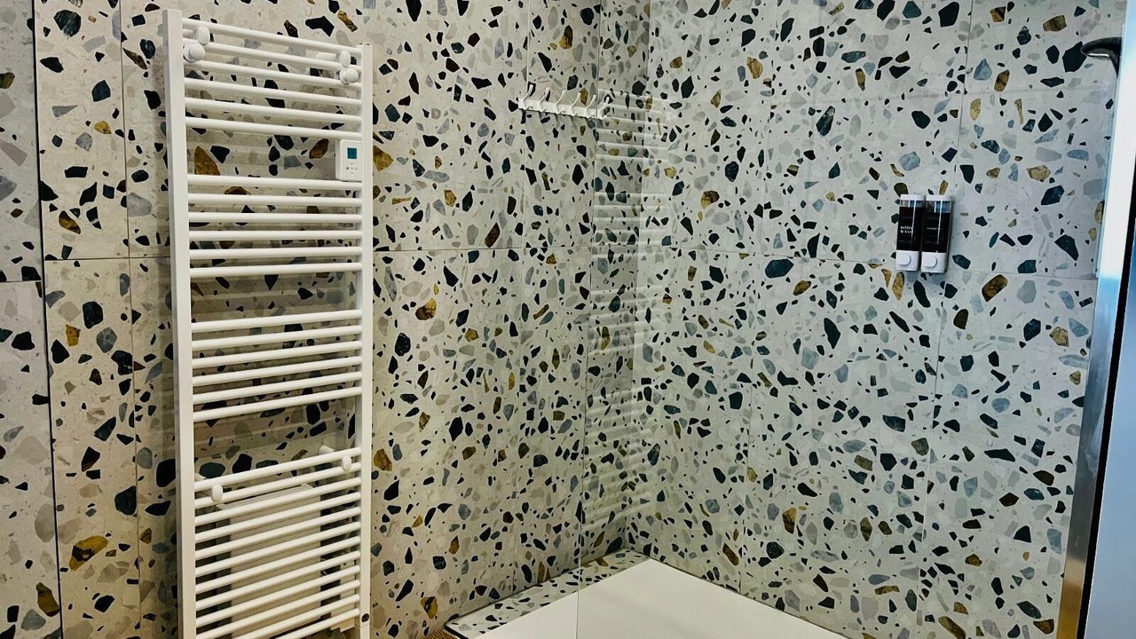 Photo of Bathroom in Neuf-Mesnil
