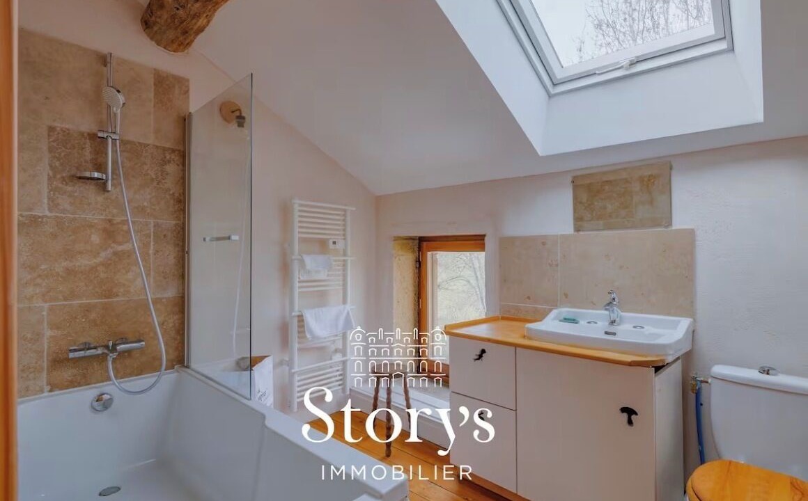 Photo of Bathroom in Viry