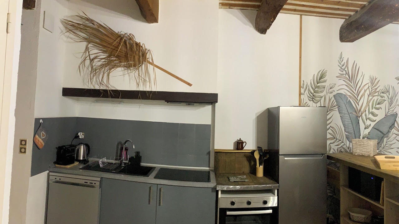 Photo of Kitchen in Entraigues-sur-la-Sorgue