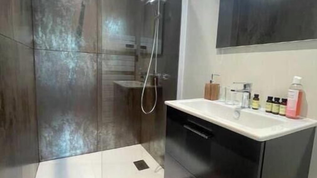 Photo of Bathroom in Niergnies