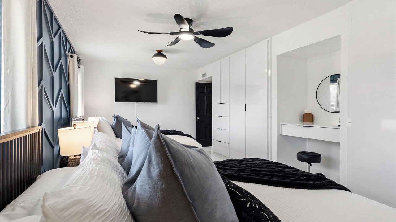 Photo of Bedroom in The Colony