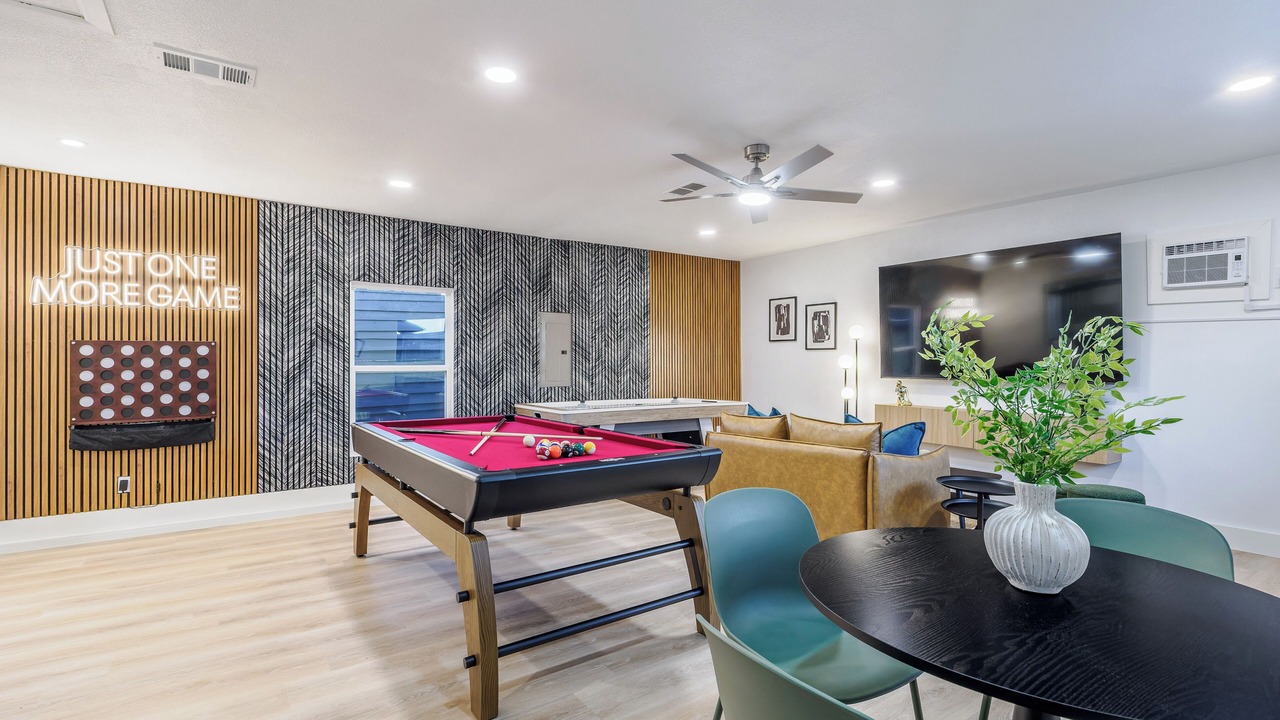Photo of Bedroom in The Colony