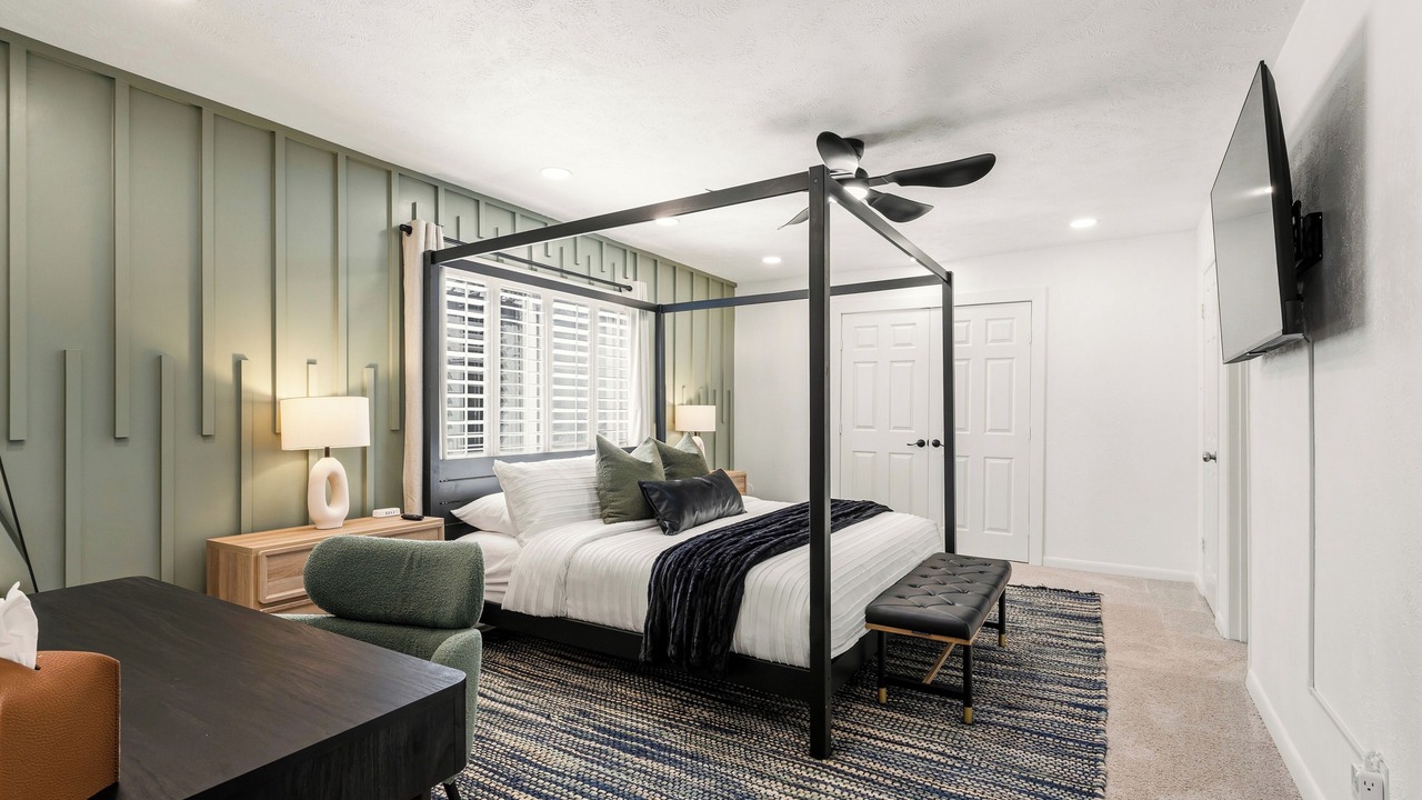 Photo of Bedroom in The Colony