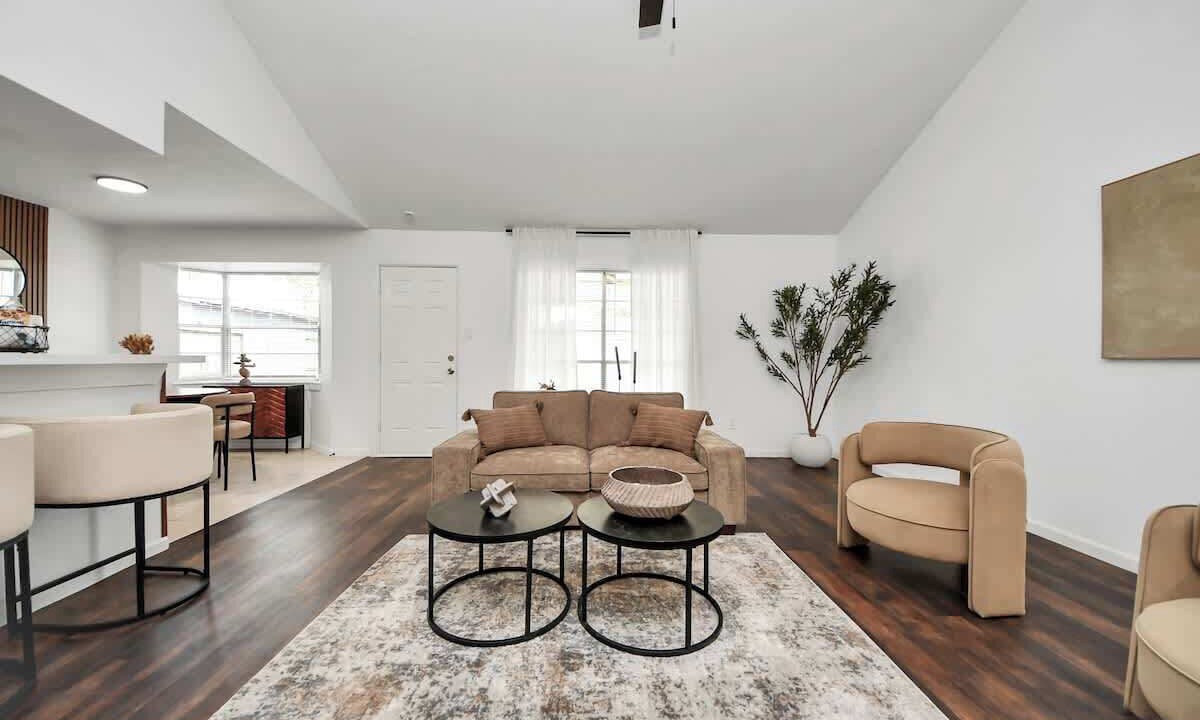 Photo of Livingroom in Pasadena