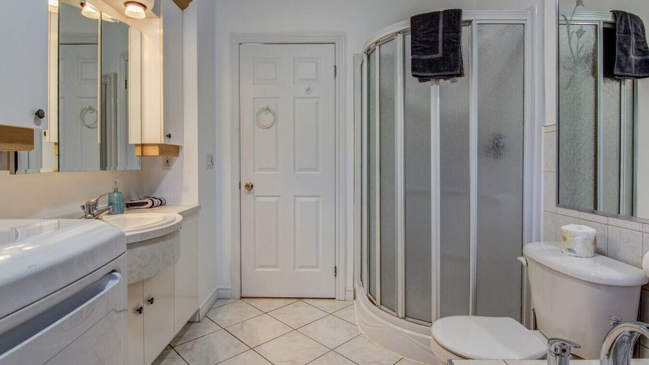 Photo of Bathroom in Saint-Nazaire