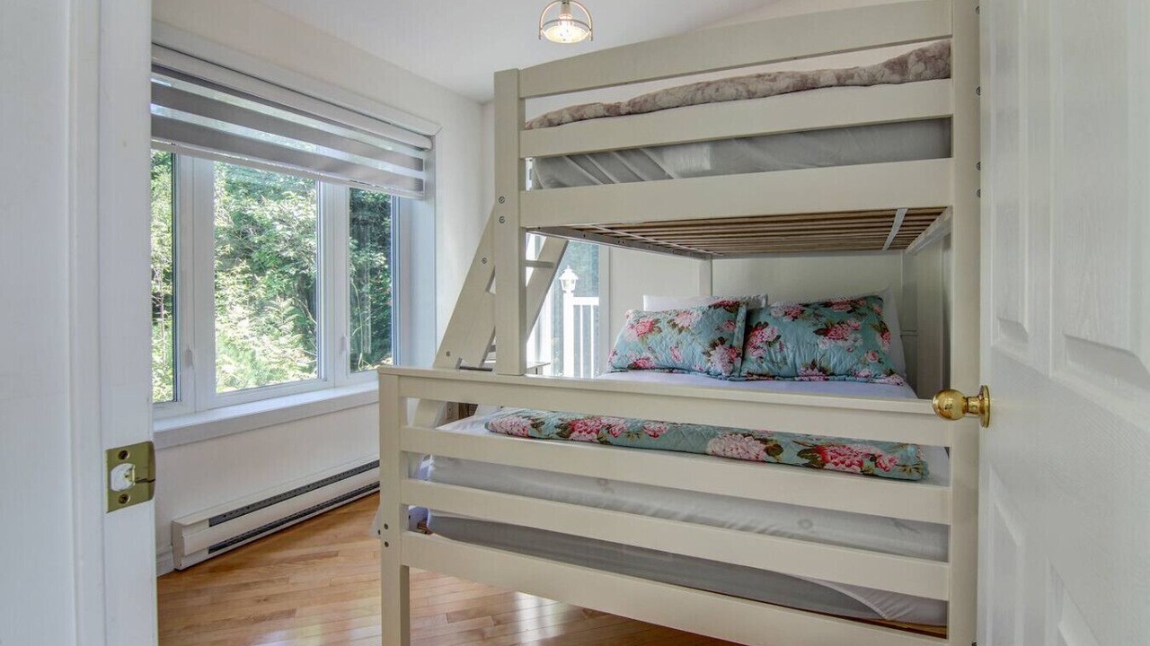 Photo of Bedroom in Saint-Nazaire