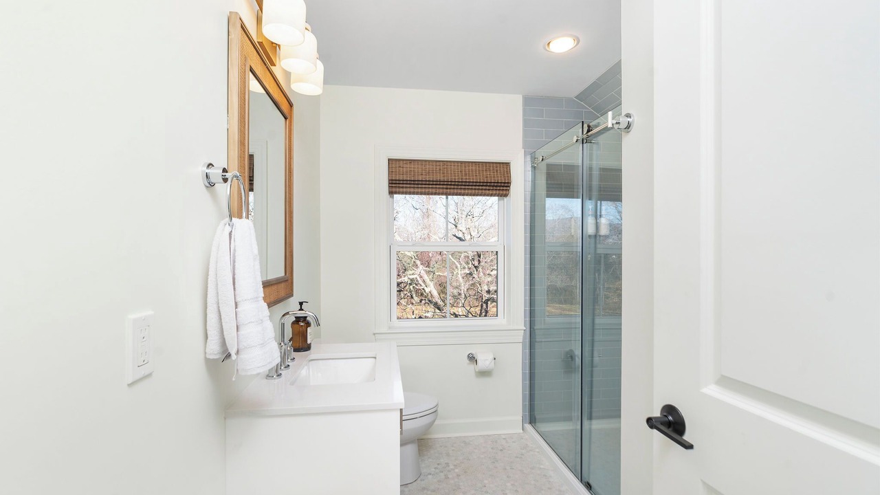 Photo of Bathroom in Batesville
