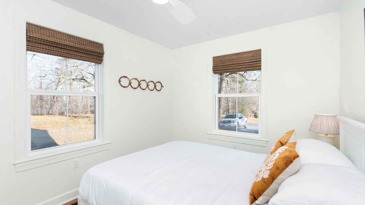 Photo of Bedroom in Batesville
