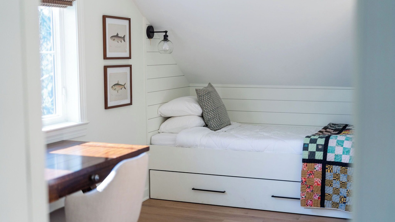 Photo of Bedroom in Batesville