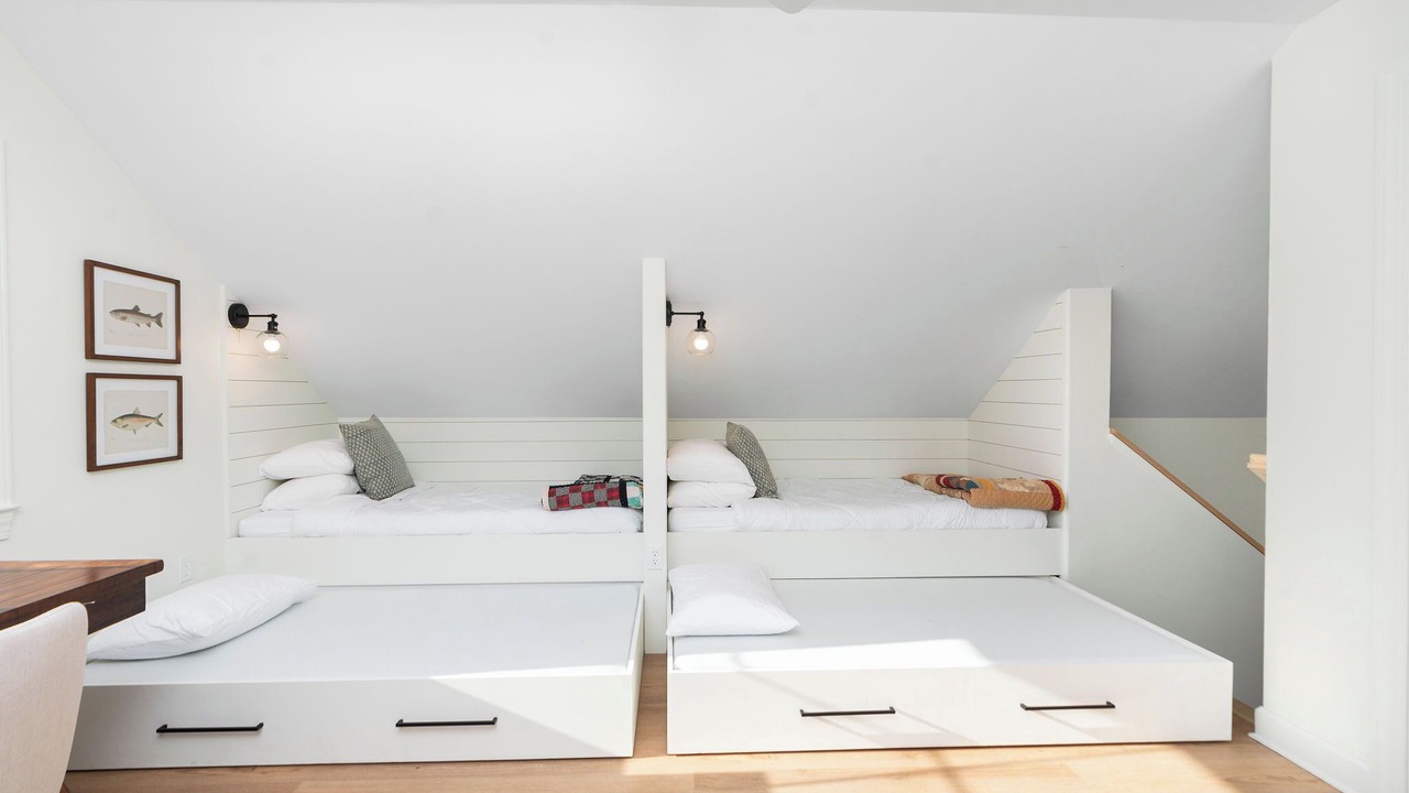Photo of Bedroom in Batesville