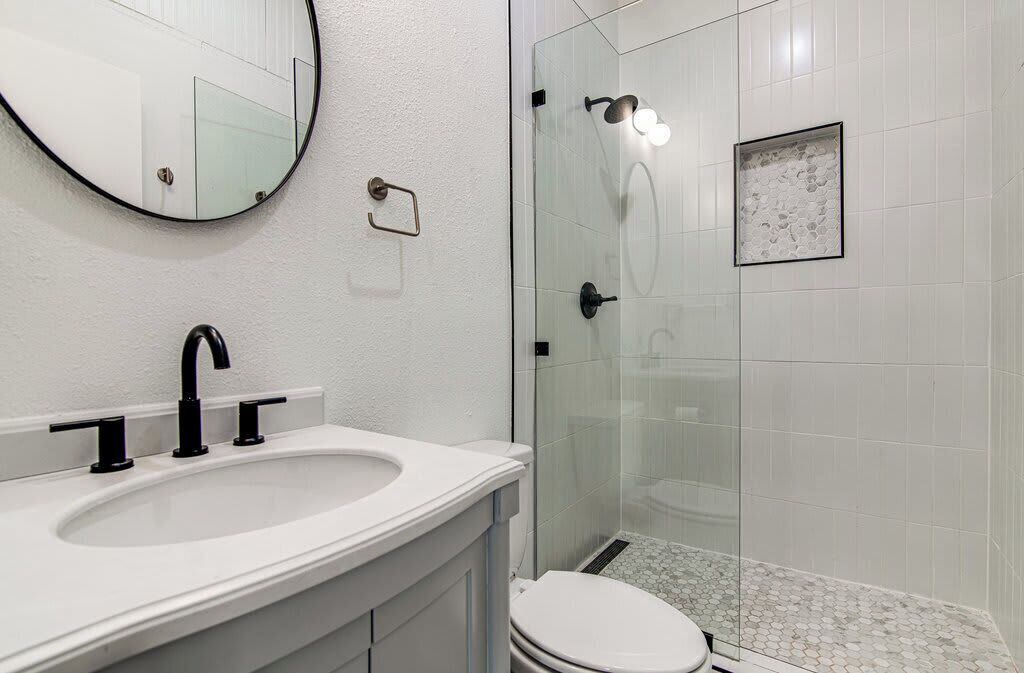 Photo of Bathroom in Burnet