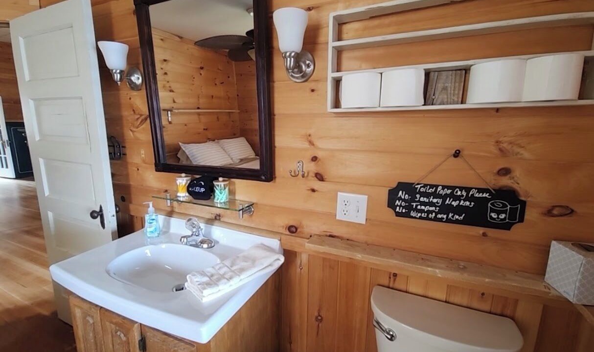 Photo of Bathroom in Clayton