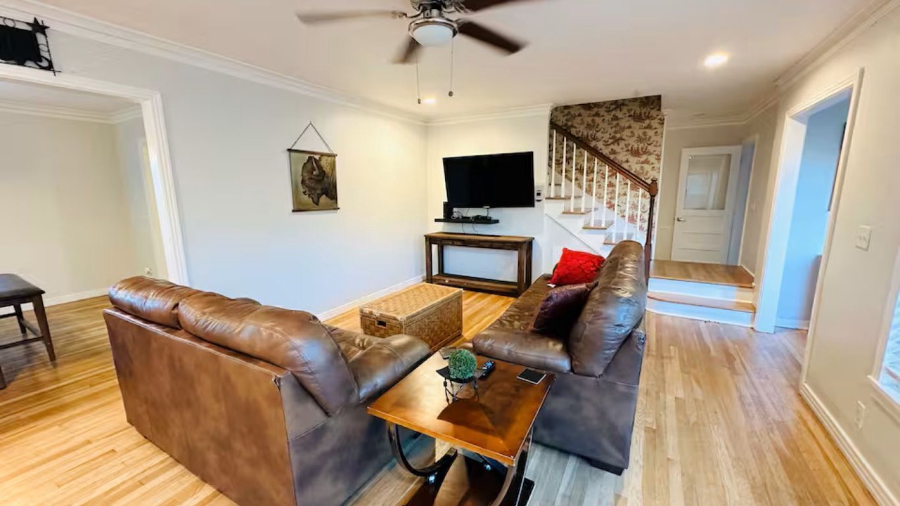 Photo of Livingroom in Richland Hills