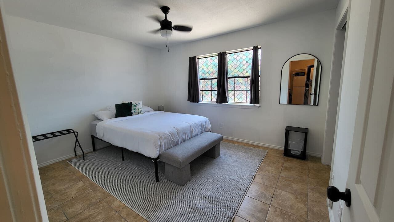 Photo of Bedroom in Eastern Division