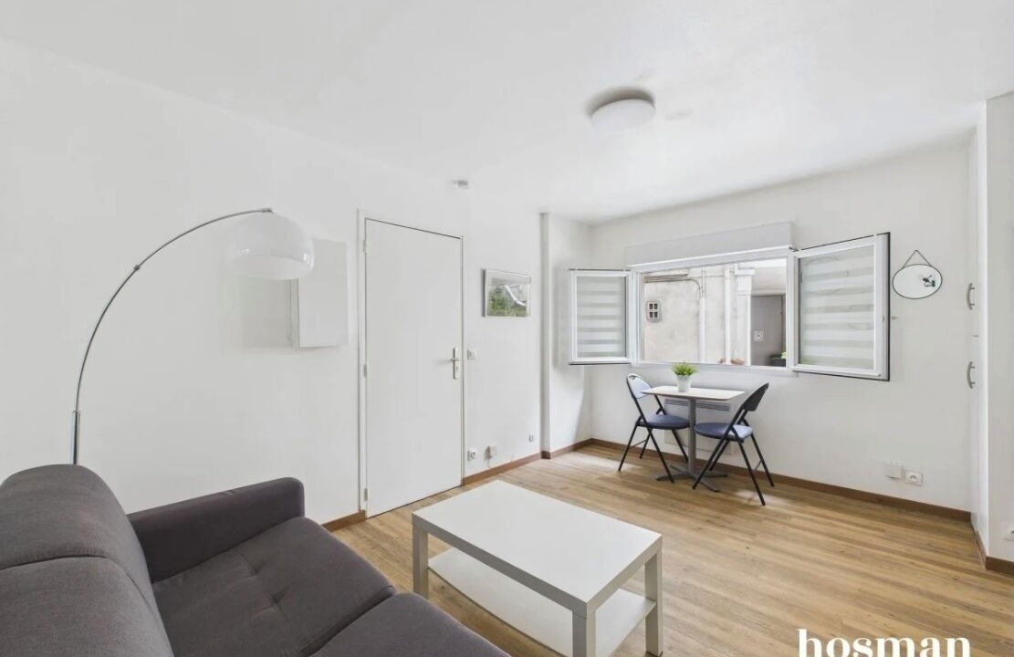 Photo of Livingroom in Saint-Cloud
