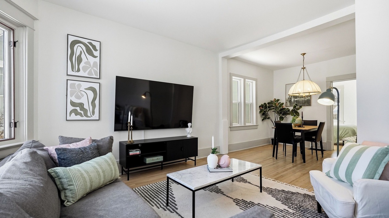 Photo of Livingroom in Winnipeg