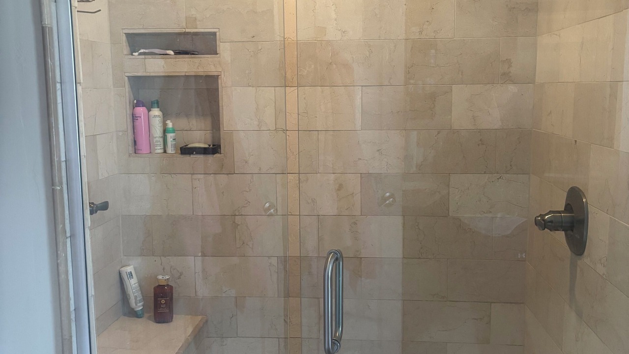 Photo of Bathroom in Butte Des Morts
