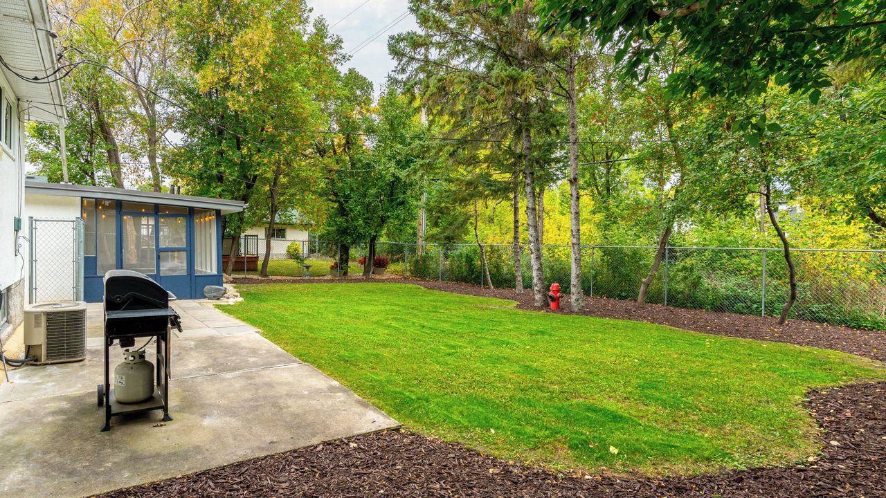 Photo of Patio Balcony in Birds Hill